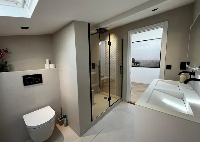 Rooftop Unique Vue / Vieil * Antibes