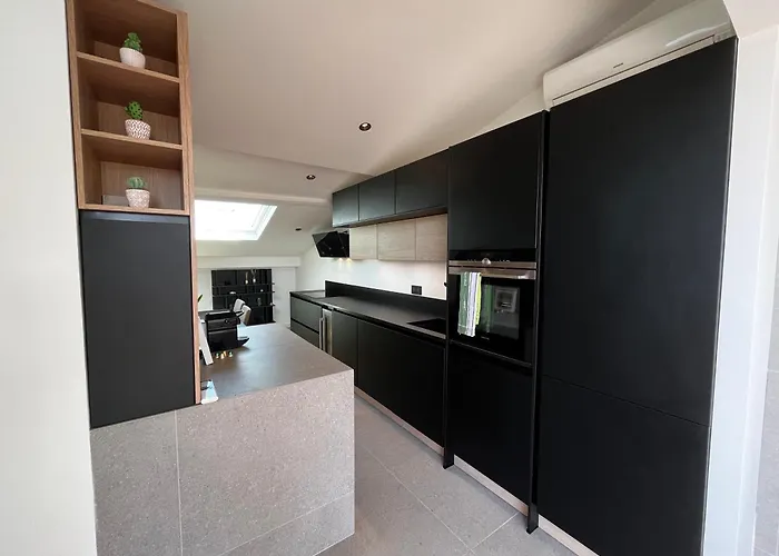 Rooftop Unique Vue / Vieil Lejlighed