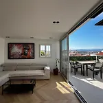 Rooftop Unique Vue / Vieil Daire *