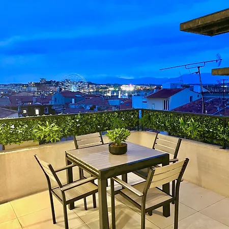 公寓 Rooftop Unique Vue / Vieil 昂蒂布