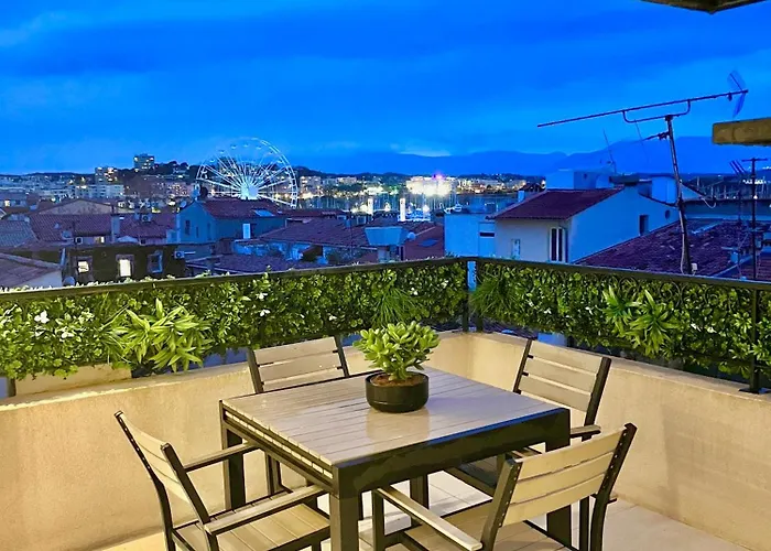 Apartment Rooftop Unique Vue / Vieil Antibes